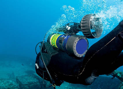 Look, Ma, No Hands Underwater